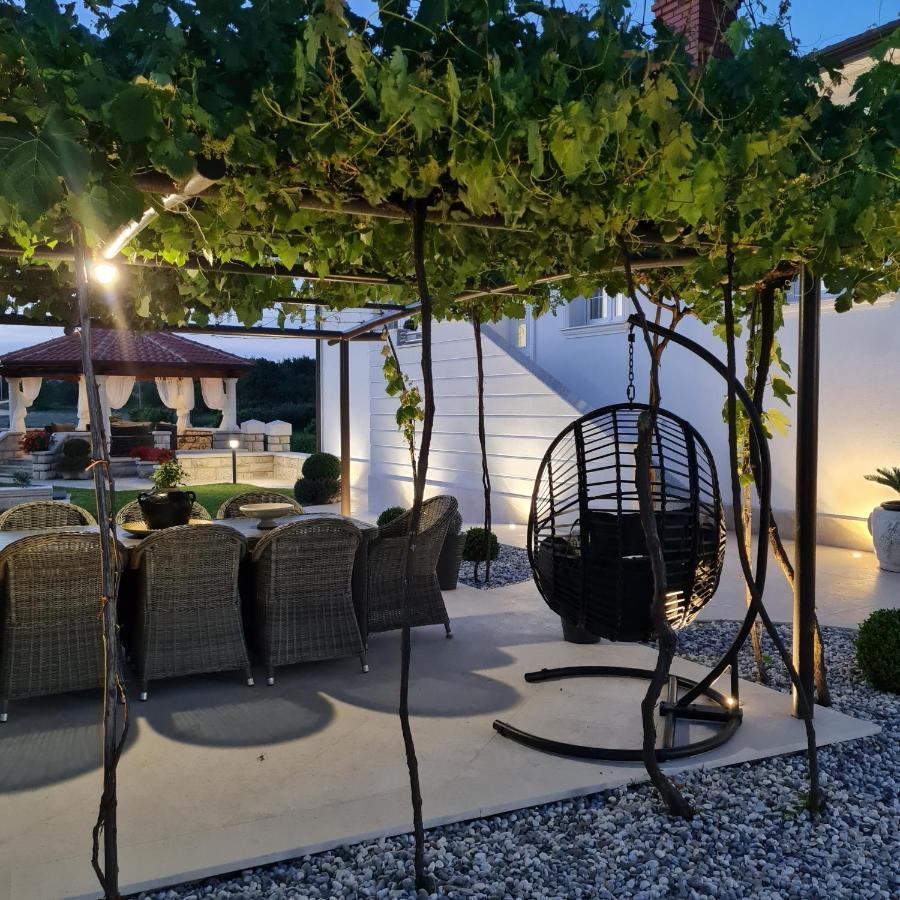 Holiday Apartment Villa Bianca Pazin Zewnętrze zdjęcie